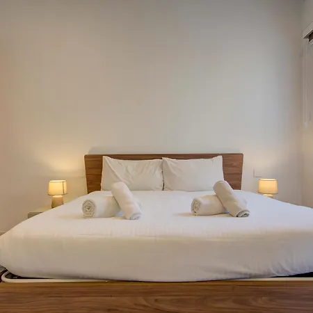 Modern With Spacious Terrace In By 360 Estates *