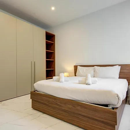 Modern With Spacious Terrace In By 360 Estates Attard