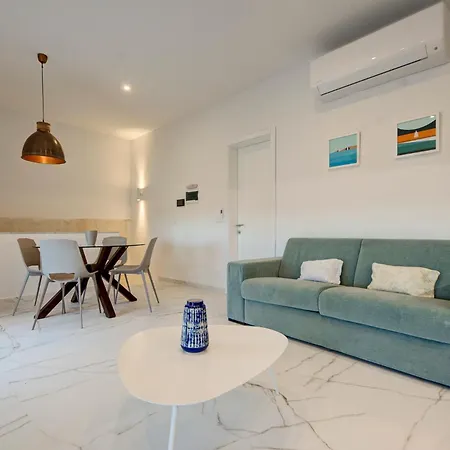 Modern With Spacious Terrace In By 360 Estates Apartment