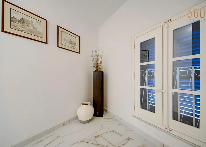 Modern With Spacious Terrace In By 360 Estates * Attard