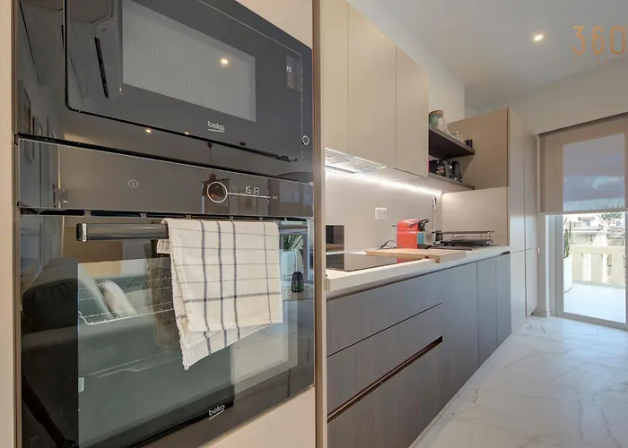 Modern With Spacious Terrace In By 360 Estates Appartement *